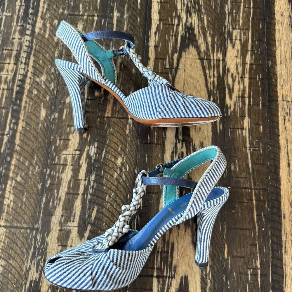 FENDI Striped Peep-Toe Heels (AUTHENTIC) Size 37.5 (US 7.5) - Picture 14 of 17